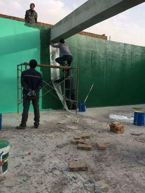 垫江针对老旧车间地面普遍存在的起砂、裂缝问题