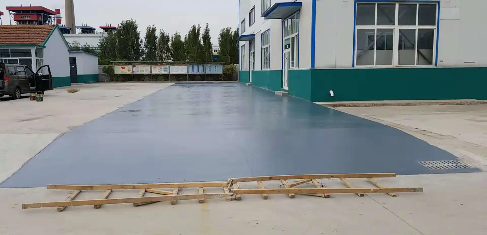 垫江车间厂房地坪漆修补翻新